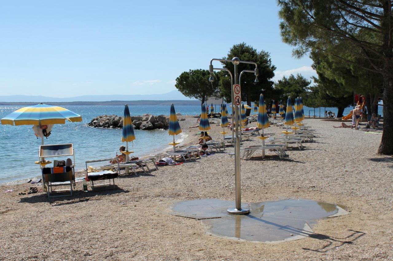 Apartments With Wifi Crikvenica - 17497 ภายนอก รูปภาพ