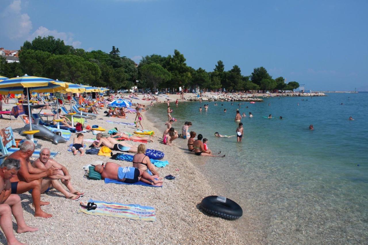 Apartments With Wifi Crikvenica - 17497 ภายนอก รูปภาพ